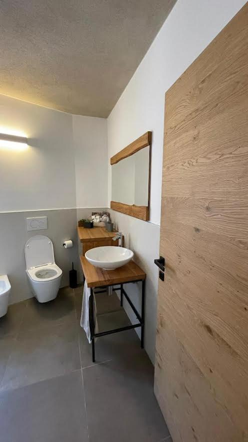 Api Tenna Apartaments Betulla 2 Екстериор снимка